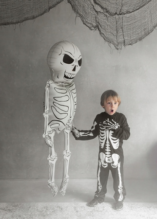 Duży Balon foliowy Kościotrup Szkielet XXL Dekoracja na Halloween 46x129cm
