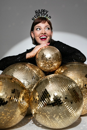 Kula Wisząca Złota Dyskotekowa Lustrzana Disco na Urodziny Wesele Ślub 20cm