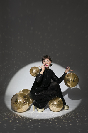 Kula Wisząca Złota Dyskotekowa Lustrzana Disco na Urodziny Wesele Ślub 20cm