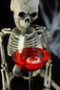 Elegancka świeczka pływająca OKO dysk BIAŁY Ozdoba na Stół Halloween 4cm