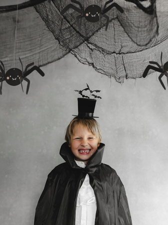 Opaska Czarny Cylinder z Nietoperzami Strój Przebranie na Halloween 19x26cm