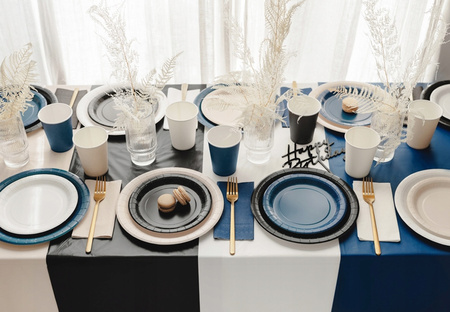 Talerzyki Papierowe Granatowe na Urodziny Ślub Komunię Chrzest 18cm 6szt