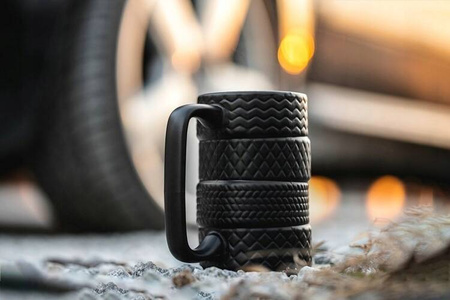 Kubek ceramiczny OPONY prezent na urodziny dla mechanika kierowcy TIRA BUSA